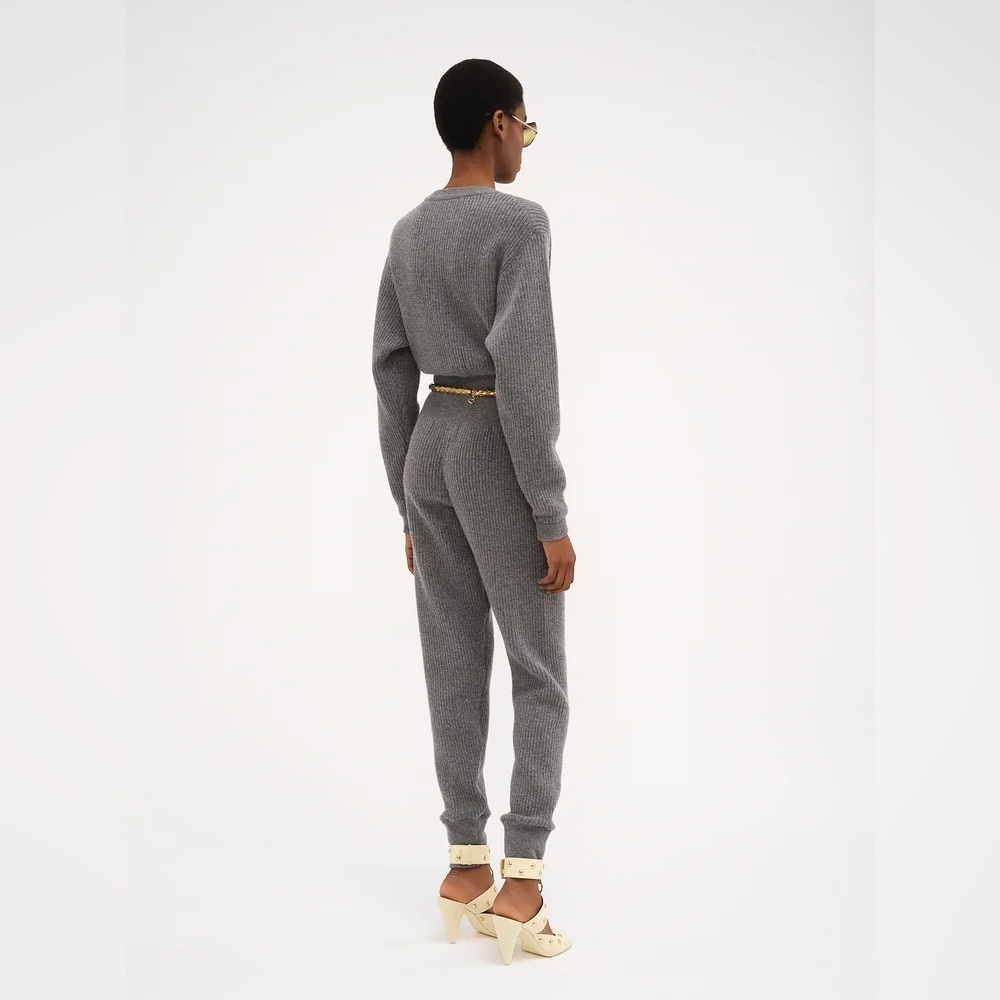 ✨ NWT CHLOE runway fall winter 2024 JUMPSUIT IN WOOL & CASHMERE - Picture 4 of 8